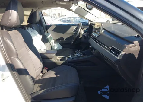 2023 Mitsubishi Outlander Se 2.5 2Wd from USA, damaged, VIN JA4J3UA88PZ061846